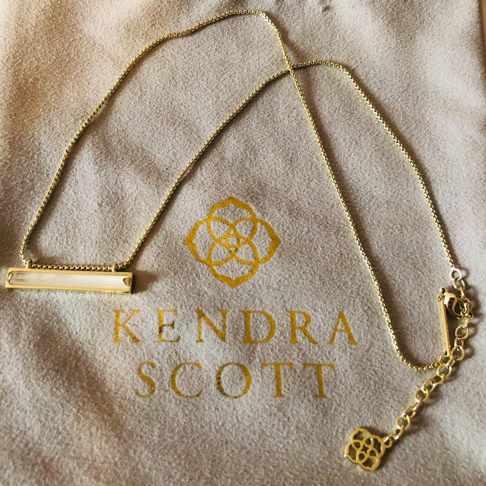 Kendra Scott: Leanor Necklace